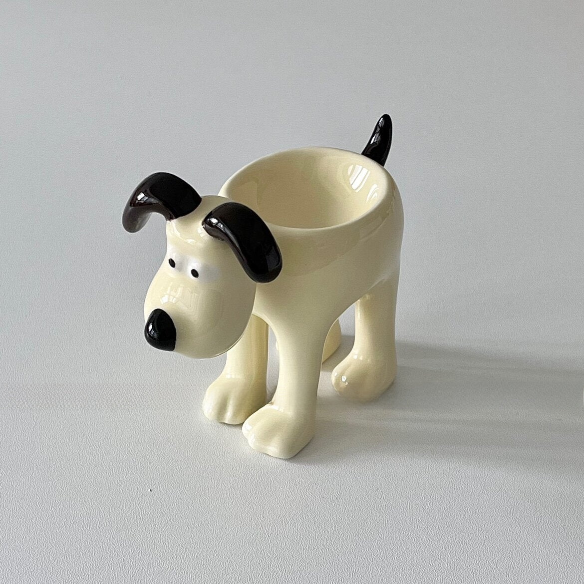 3D Dog-Shaped Ceramic Egg Holder and Decor