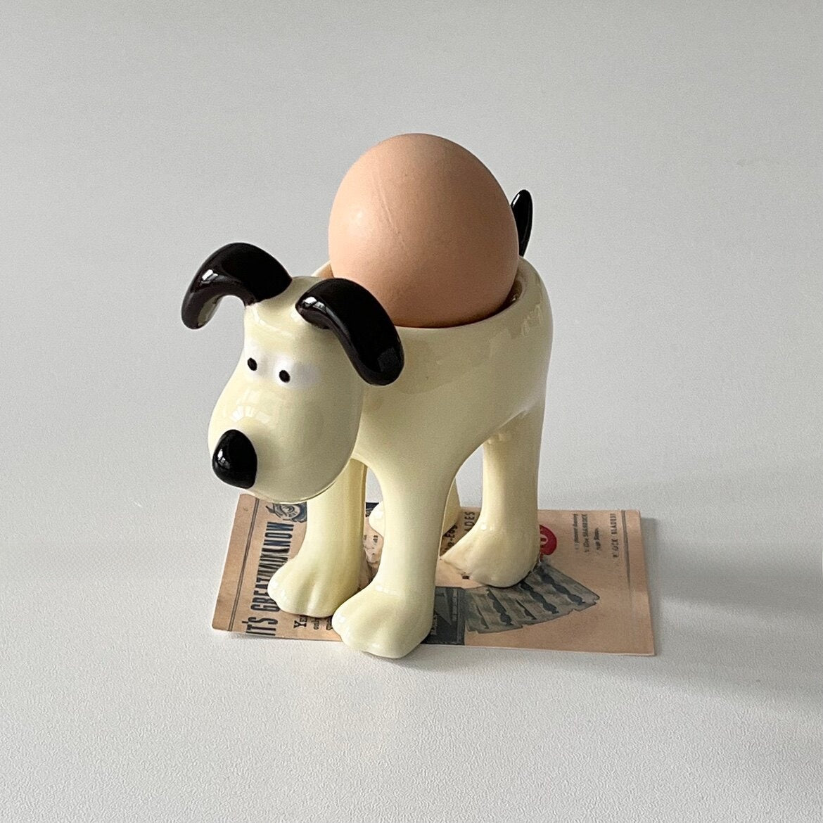 3D Dog-Shaped Ceramic Egg Holder and Decor